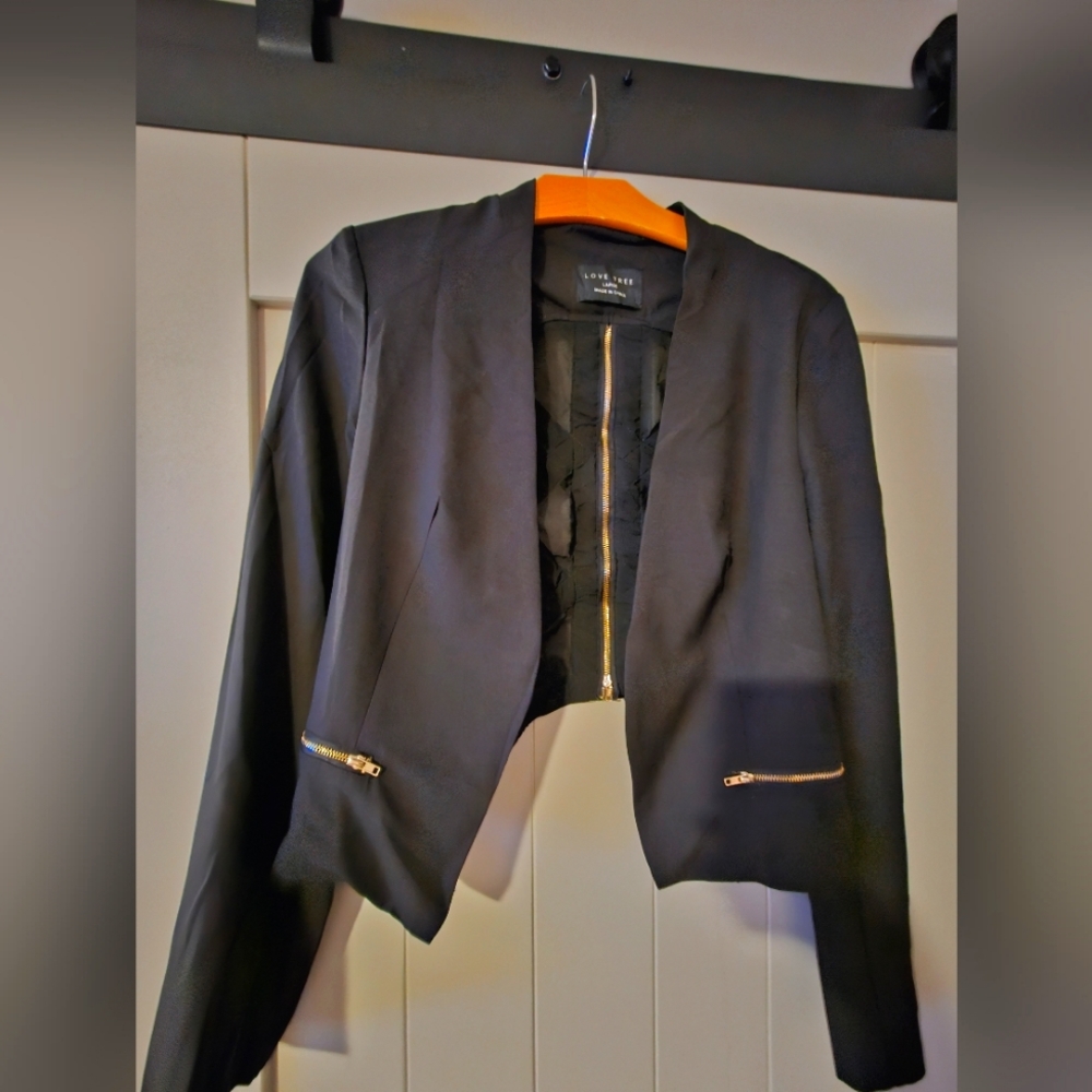 Love Tree Black Cropped Blazer with Gold Zippers